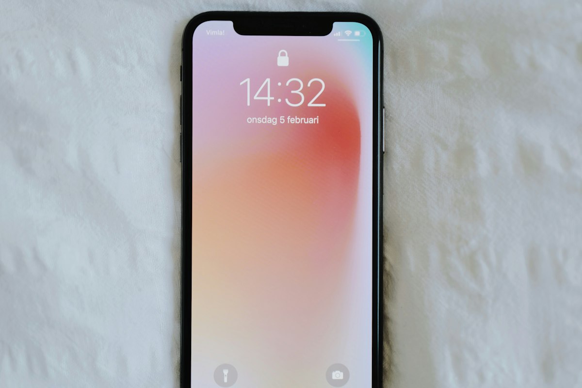 Smartphone 5G pronto per la ricarica